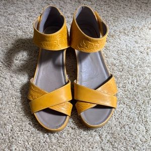 Anesha Berlin sandal